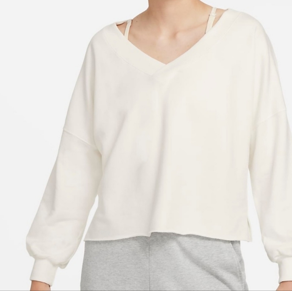 Nike yoga SuperSoft oversized pullover offwhite NWT szXS